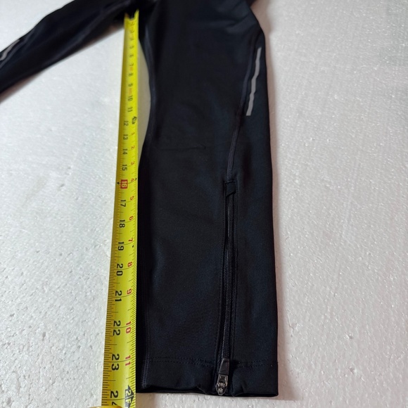 Med Nike Dri-FIT Black Running Leggings w/Reflective Stripes & Zippered Ankles - Picture 11 of 11